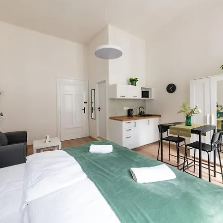 Lejlighed U Mamlasu *